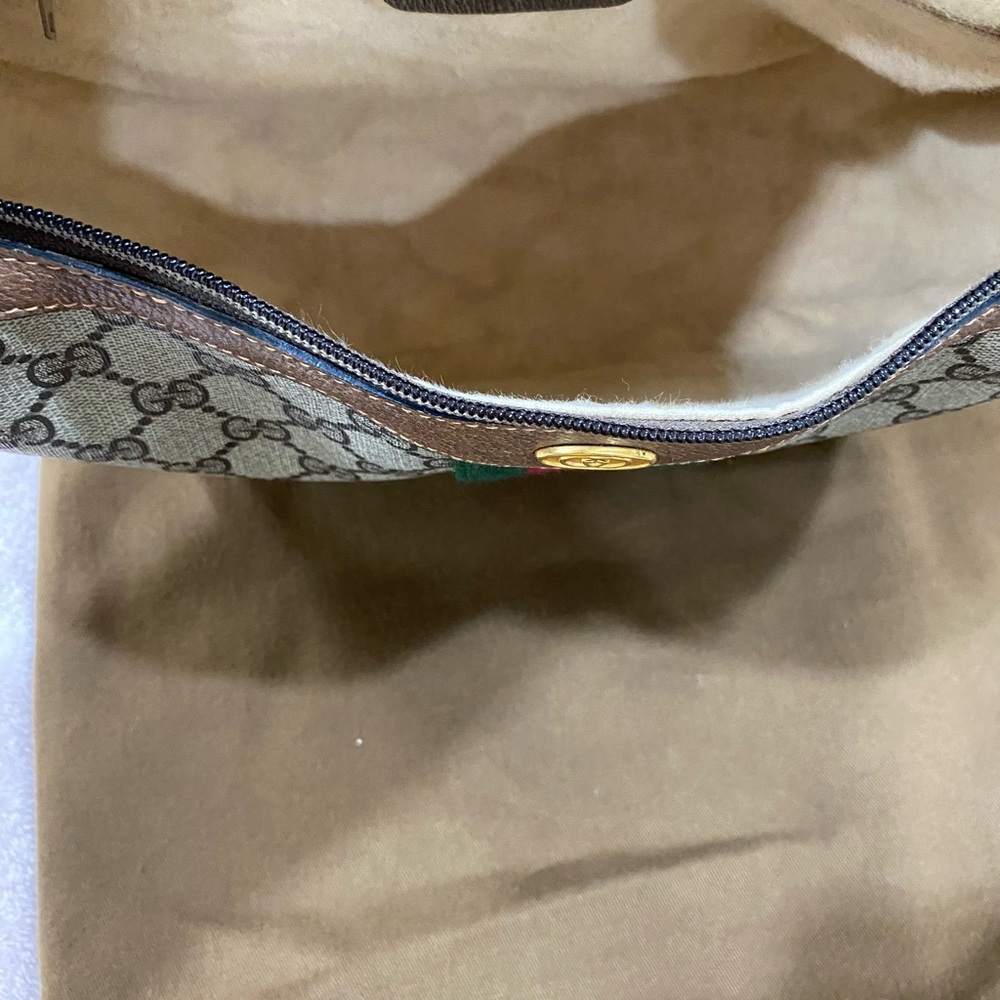 Gucci Ophidia GG Shoulder Bag - Picture 5 of 9
